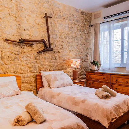 Three Bedroom Townhouse In Bormla Three Cities Apartamento *