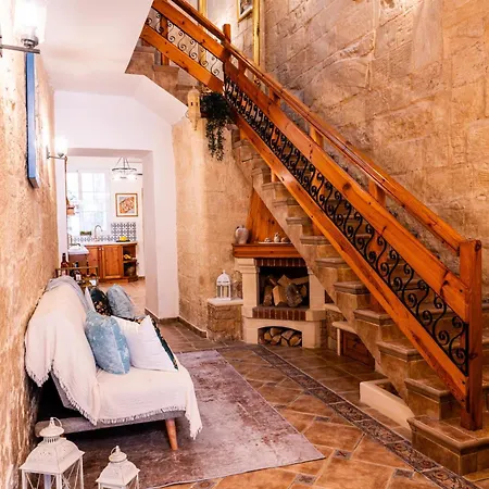 Apartamento Three Bedroom Townhouse In Bormla Three Cities *