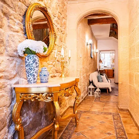 Apartamento Three Bedroom Townhouse In Bormla Three Cities Cospicua