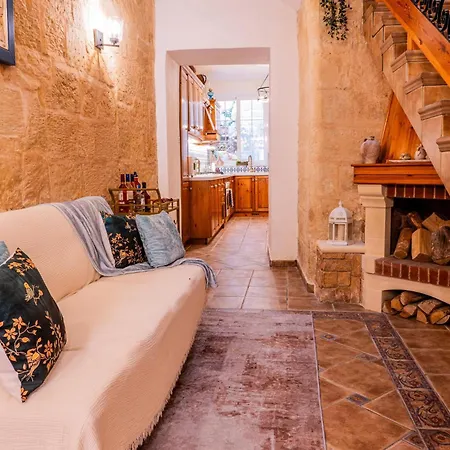 Apartamento Three Bedroom Townhouse In Bormla Three Cities *