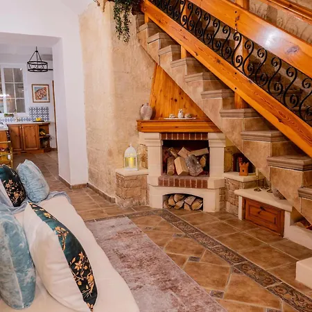 Apartamento Three Bedroom Townhouse In Bormla Three Cities